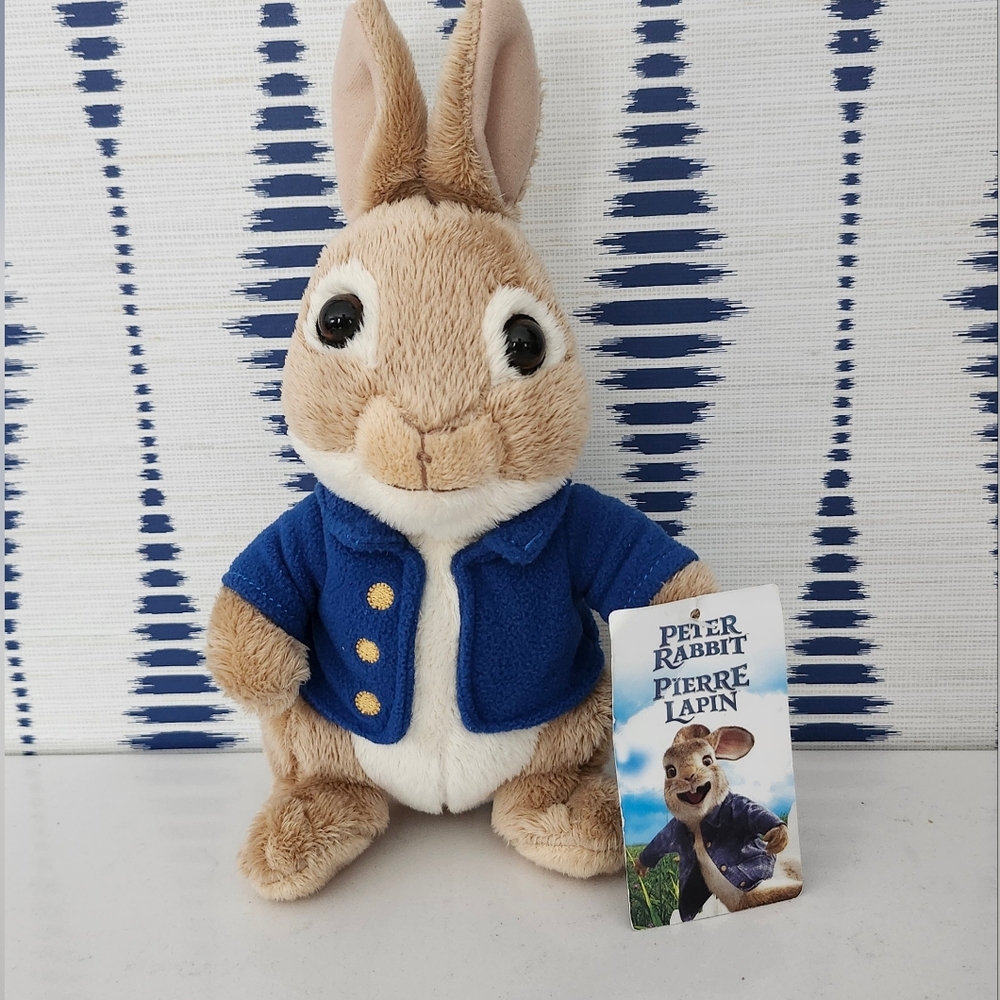 Peter Rabbit 11" Plush - Picture 1 of 4